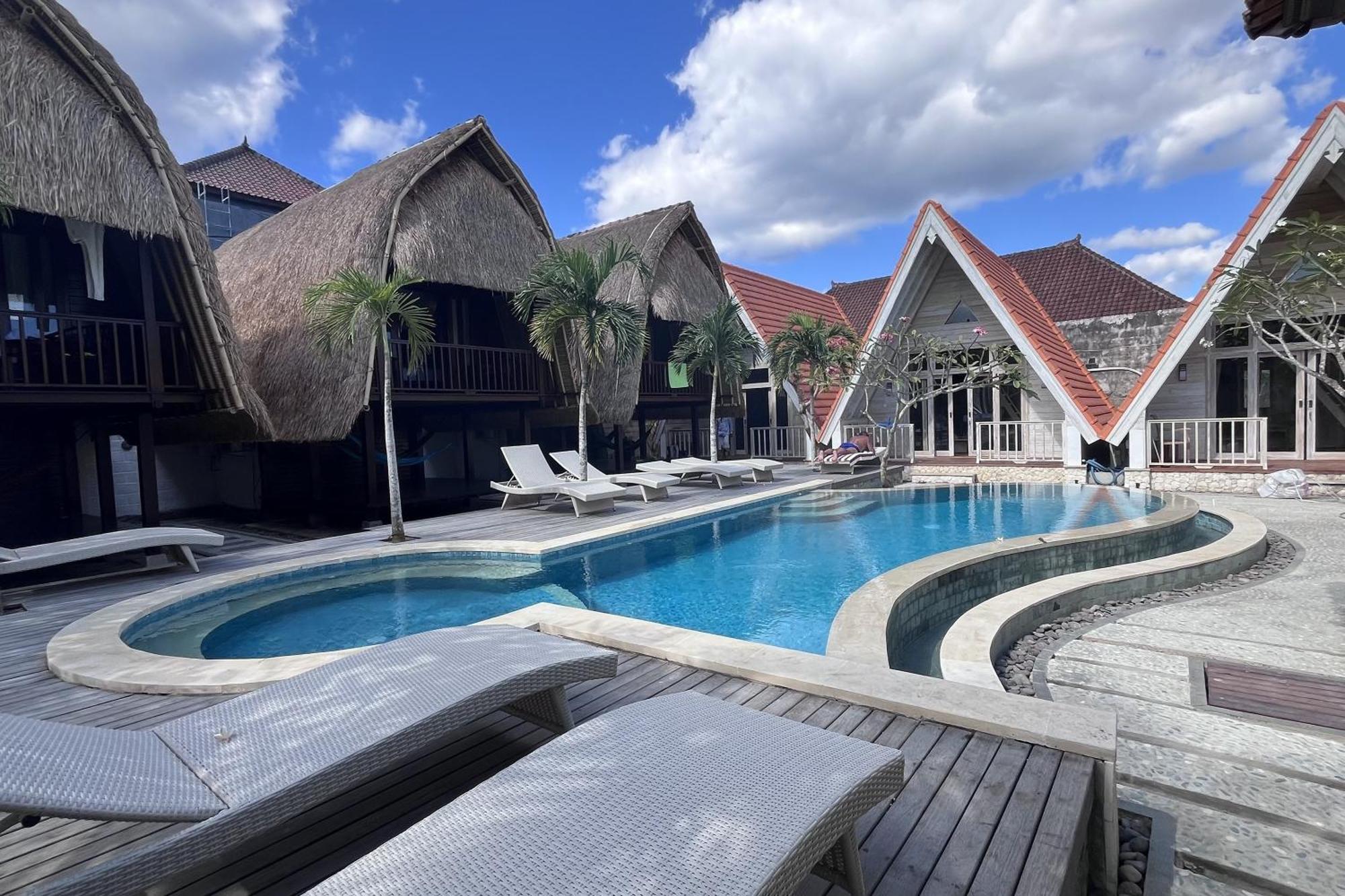 Rama Garden Lembongan Hotel Exterior photo