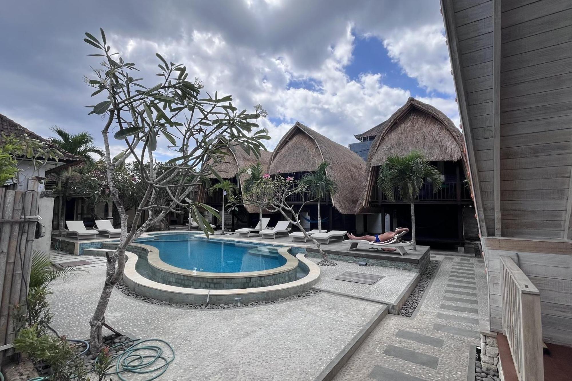 Rama Garden Lembongan Hotel Exterior photo